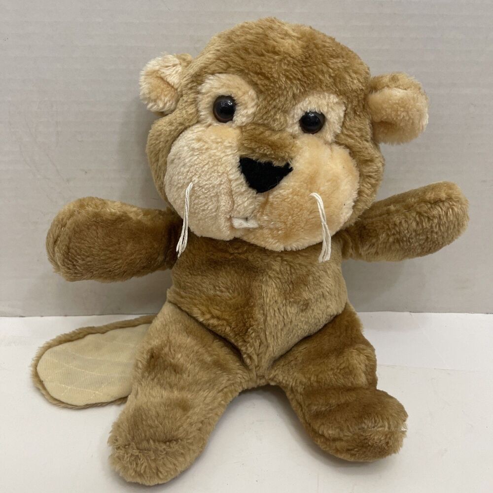 Vintage Kings Entertainment Beaver Plush 1980s 13” Plush Stuffed Animal Taiwan